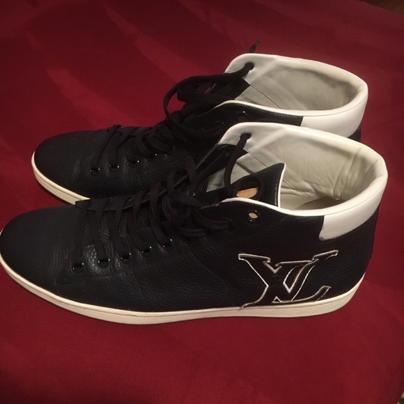 Louis Vuitton Navy blue high-tops with pebbled leather. Size 12 UK, 13 US. - Picture 1 of 1